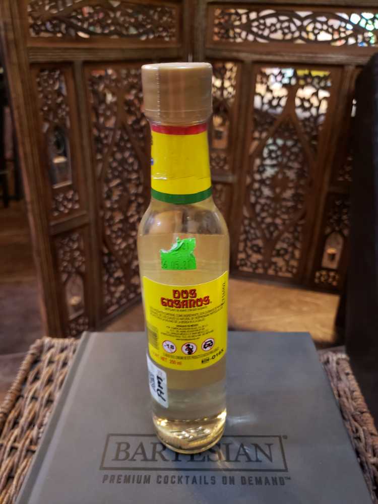 Dos Gusanos Agave - Destilado (250 mL) alcohol collectible [Barcode 7501021500386] - Main Image 2