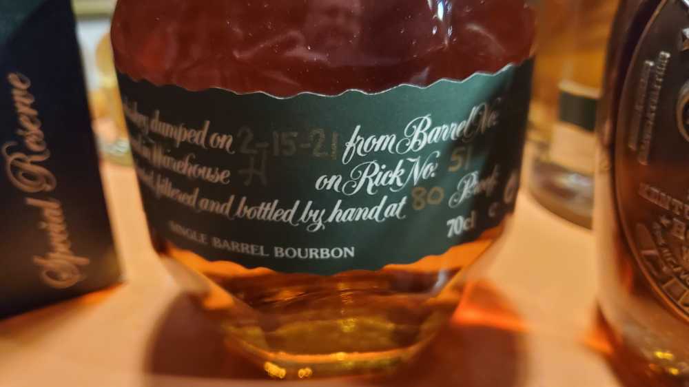 Blanton’s SBSR Green - Buffalo Trace Distillery (700 mL) alcohol collectible - Main Image 3