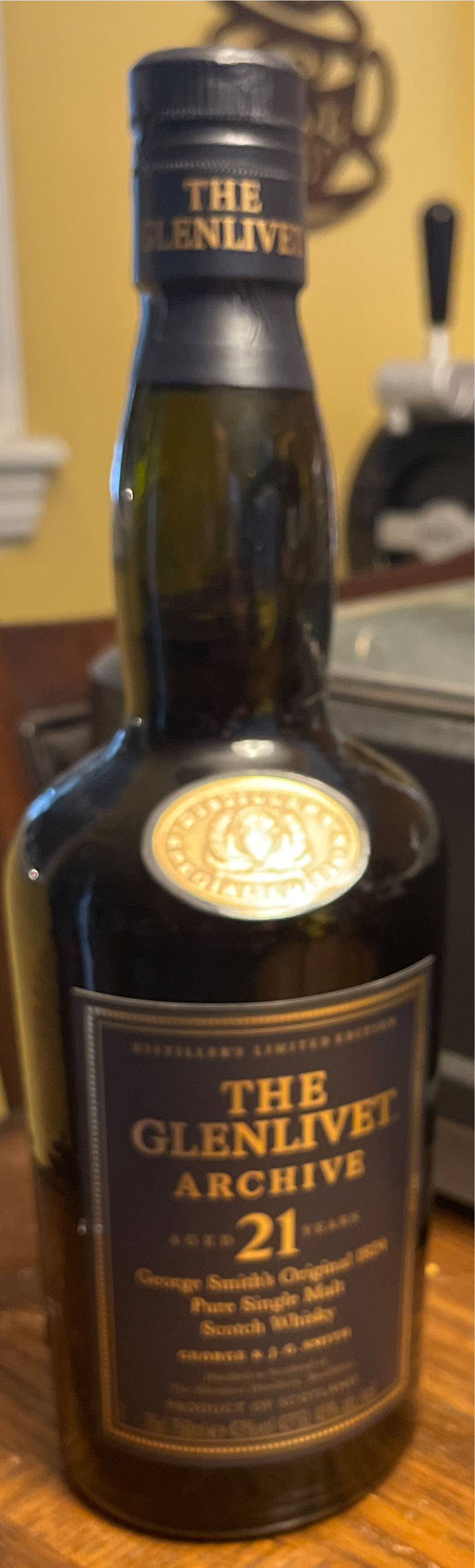 Cherry Cream Cheese Cupcakes