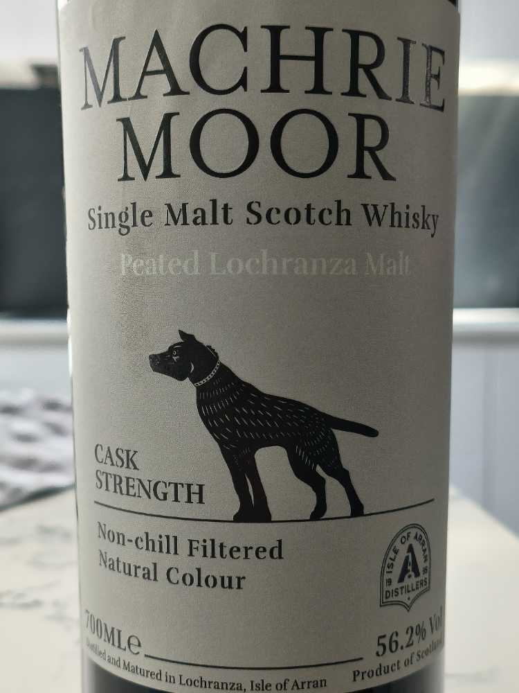 Machrie Moor Cask Strength - Islands Arran (700 mL) alcohol collectible [Barcode 7064644482793] - Main Image 2