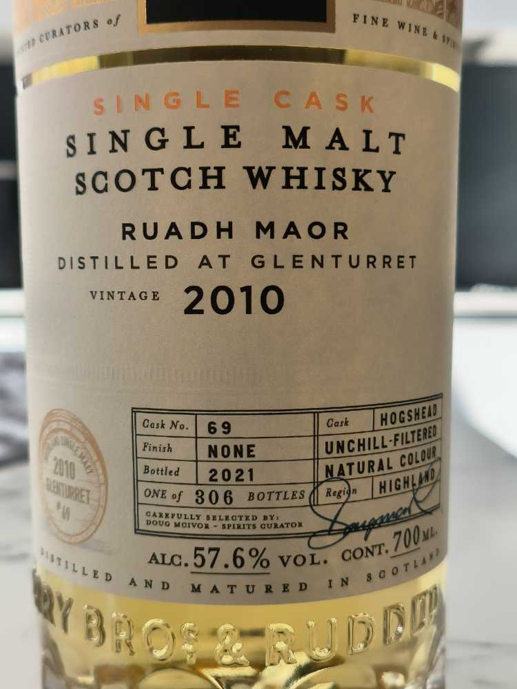 Ruadh Maor 11 Berry Bros. - Highland Glenturret (700 mL) alcohol collectible [Barcode 5010493074049] - Main Image 2