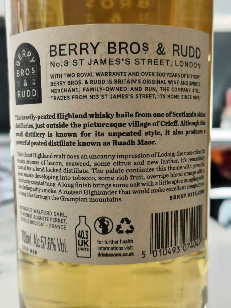 Ruadh Maor 11 Berry Bros. - Highland Glenturret (700 mL) alcohol collectible [Barcode 5010493074049] - Main Image 3