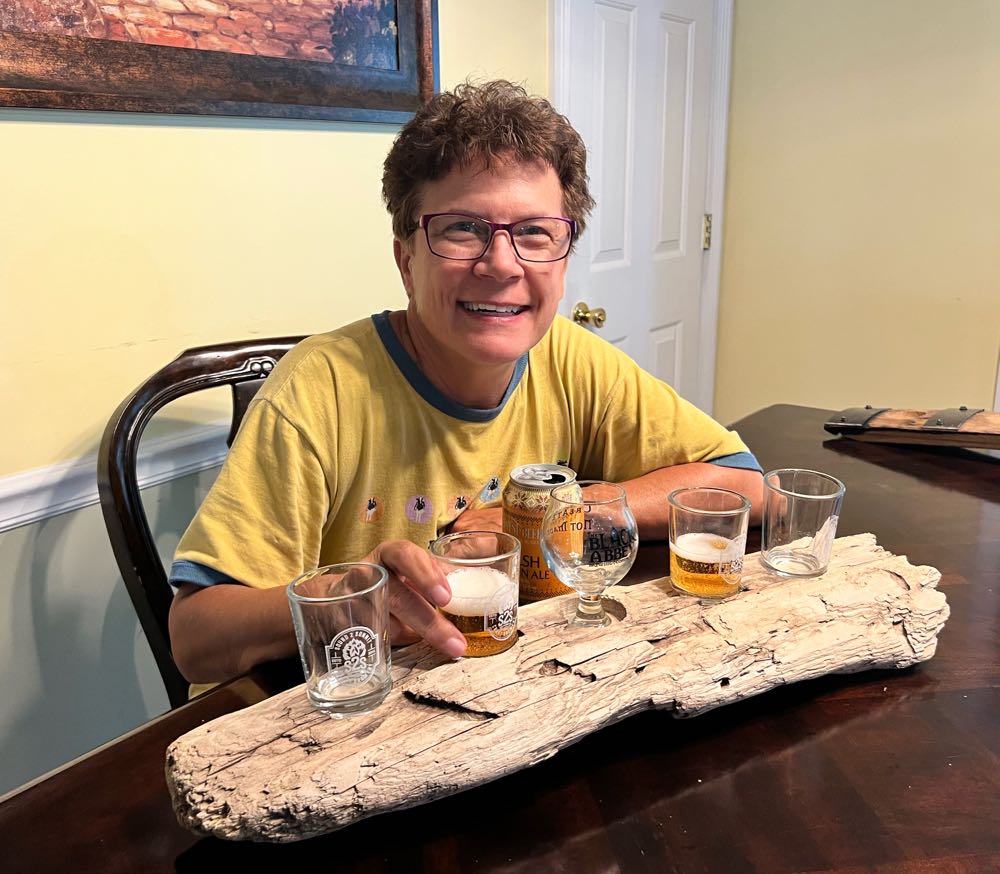 Minhas Craft Advent #9 Kolsh Golden Ale - Minhas Craft Brewery, Monroe alcohol collectible - Main Image 2