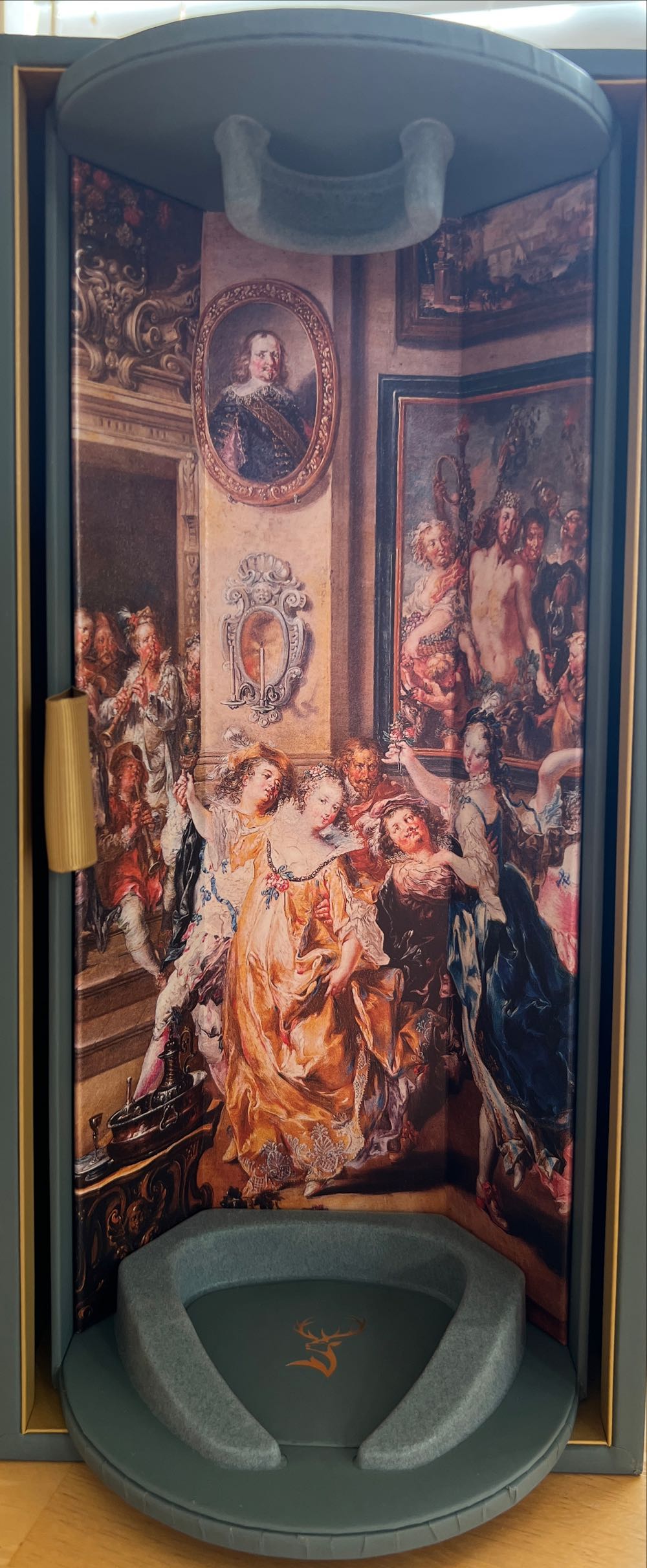 Glenfiddich 26 Yr Grande Couronne  (750 mL) alcohol collectible - Main Image 3