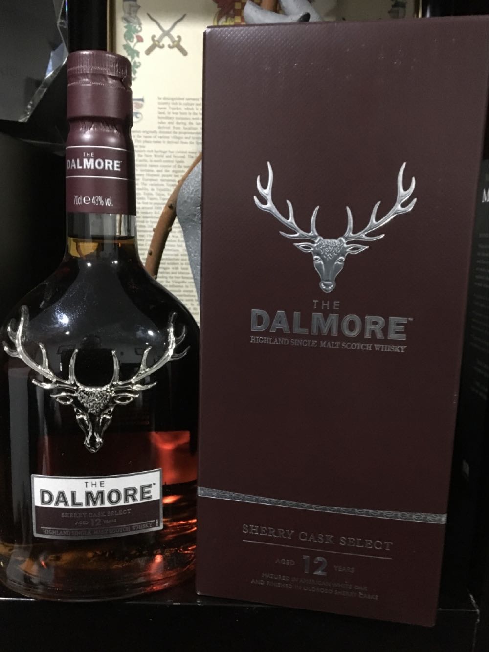 Dalmore 12 Year Old Sherry Cask Select - The Dalmore Distillery (700 mL) alcohol collectible [Barcode 5013967016354] - Main Image 2