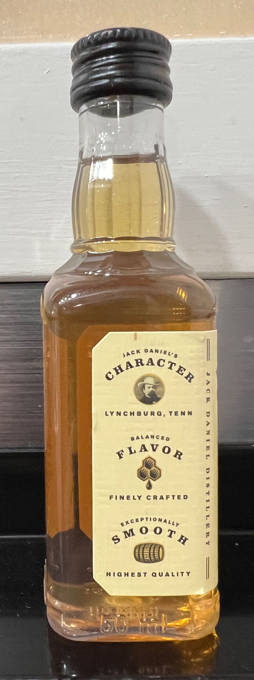 Honey 50ml - Jack Daniel’s Distillery, Lynchburg, TN (50 mL) alcohol collectible - Main Image 2