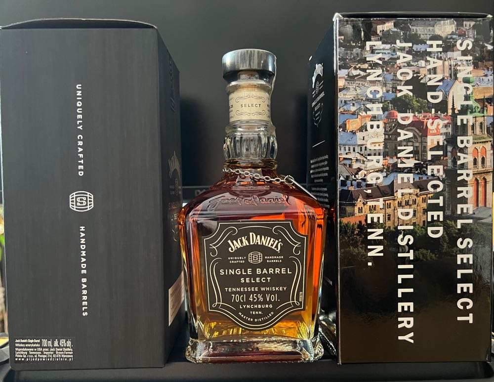 LWOW Poland - Jack Daniel’s Distillery, Lynchburg, TN (700 mL) alcohol collectible - Main Image 2