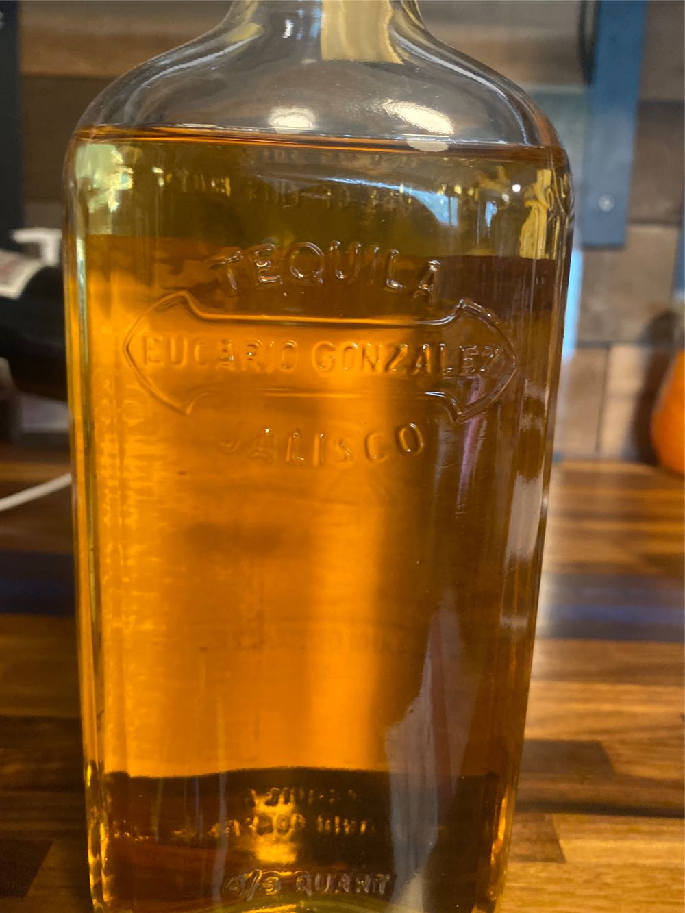 Caballo Negro - Eucario Gonzlez (750 mL) alcohol collectible - Main Image 3