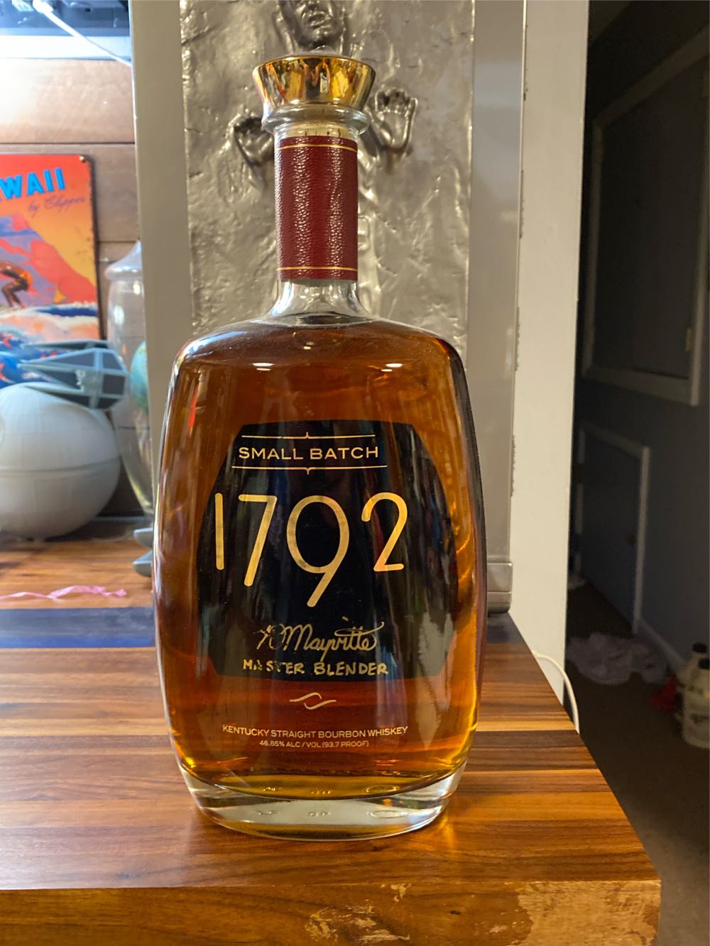 Small Batch Bourbon 1.75l Straight Whiskey - Barton 1792 Distillery (1.75 L) alcohol collectible [Barcode 080660001197] - Main Image 2