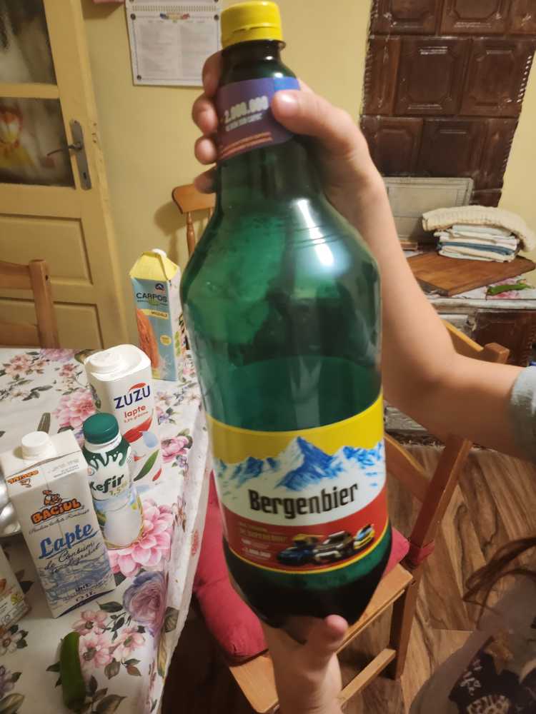 Bergenbier Bere Bergenbier 2.5l Beer 2.5  alcohol collectible [Barcode 5942070001578] - Main Image 4