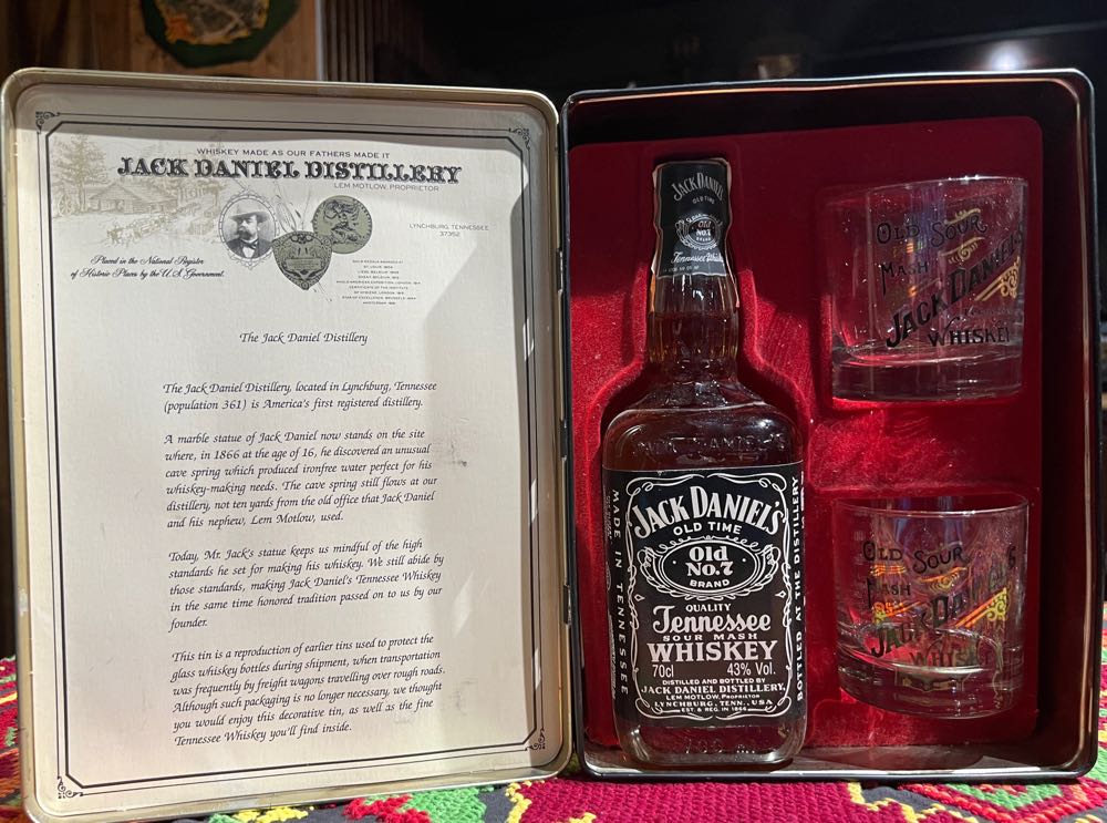 Tin Double Black Label 2 Glasses Italy - Jack Daniel’s Distillery, Lynchburg, TN (700 mL) alcohol collectible - Main Image 2