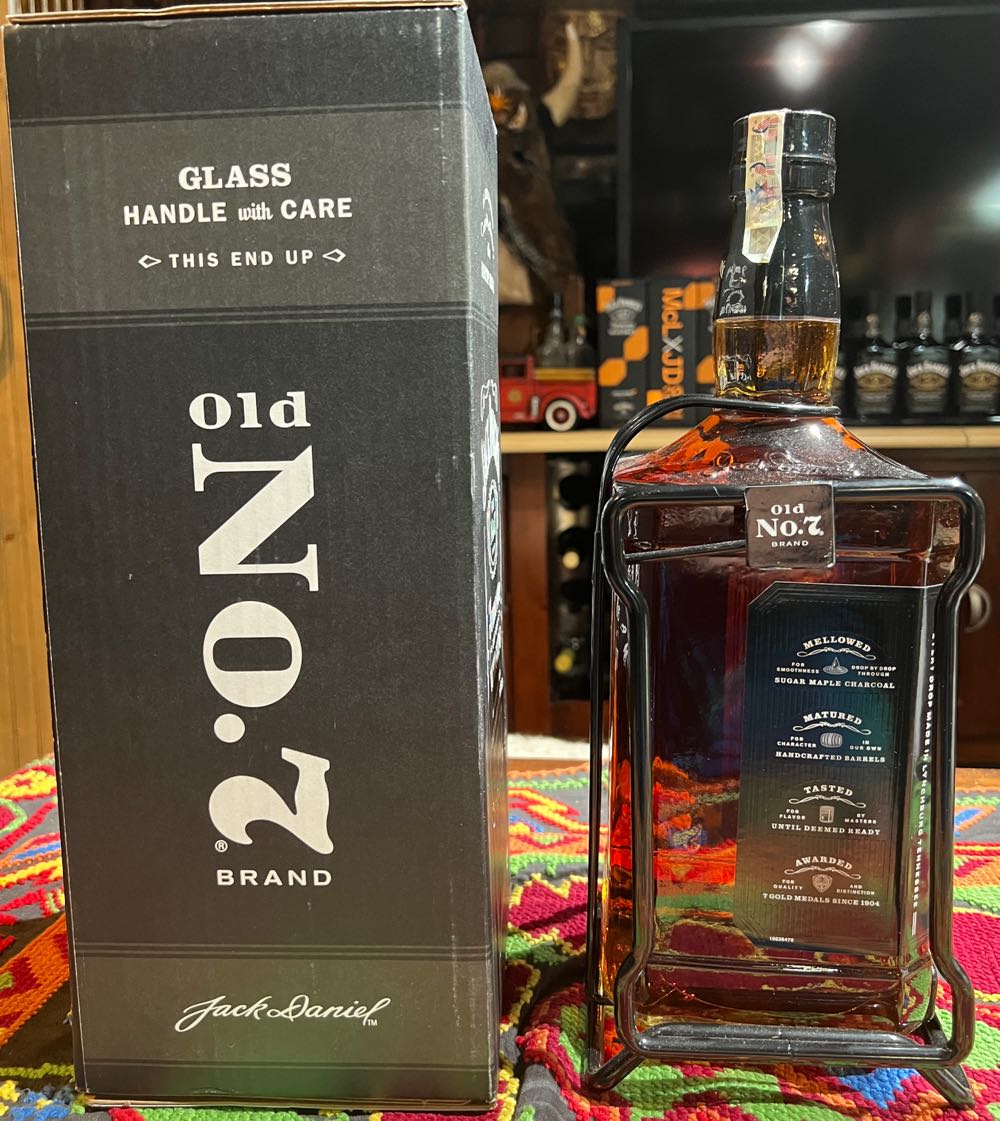 Black Label 2018 With Caddy 3 Liter Bulgaria - Jack Daniel’s Distillery, Lynchburg, TN (3 L) alcohol collectible - Main Image 3