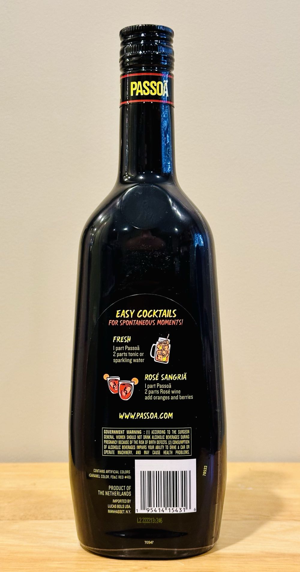 Passoã - Passion Fruit  (750 mL) alcohol collectible [Barcode 195414154316] - Main Image 2