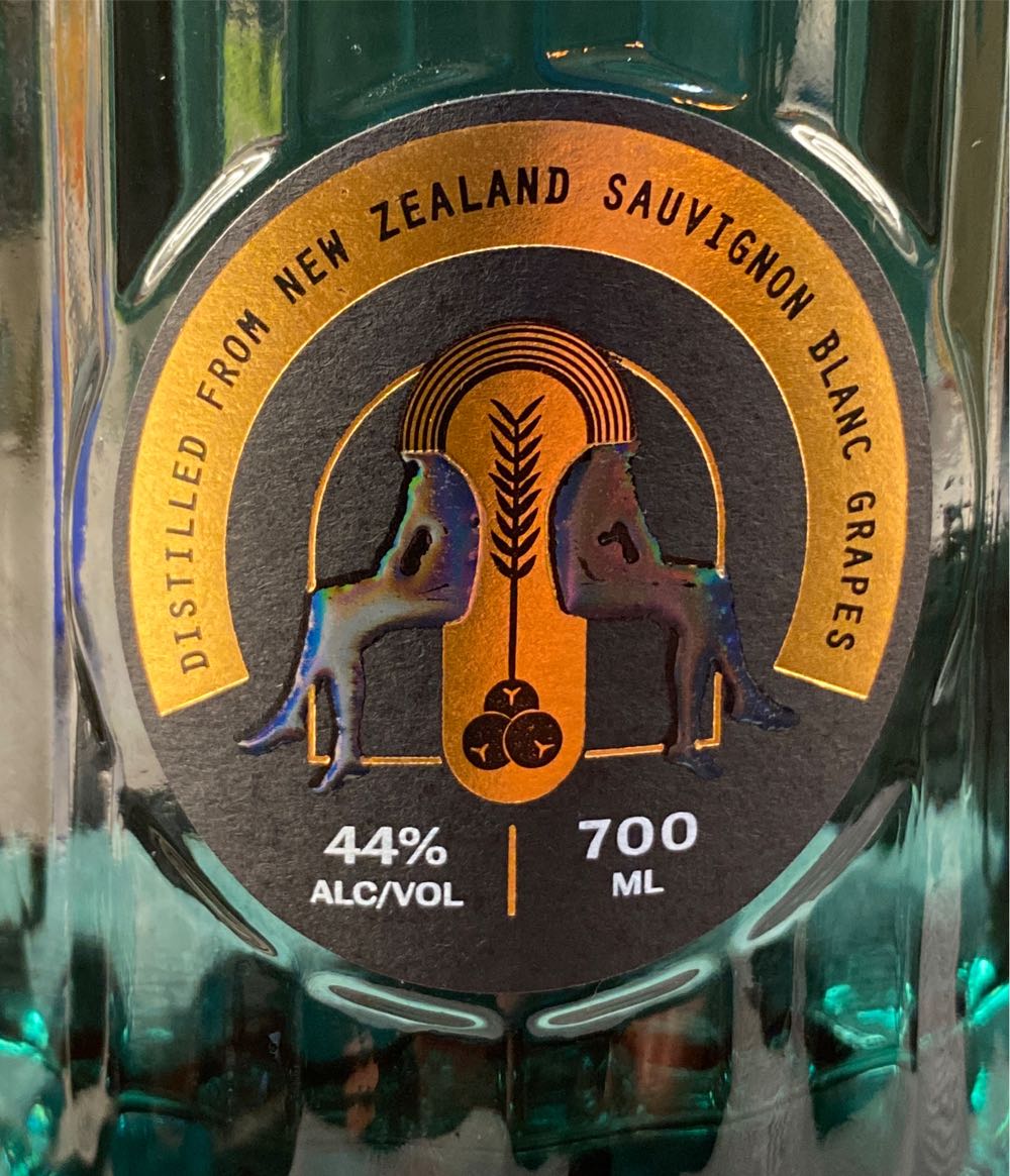 Strange Nature Gin 700ml - Strange Nature Distillery (700 mL) alcohol collectible [Barcode 9421906580006] - Main Image 3