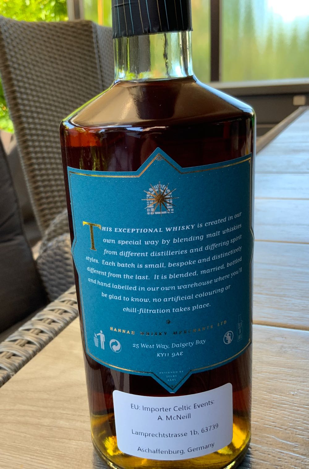 St Bridget‘s Kirk - Hannah Whisky Merchants LTD (700 mL) alcohol collectible - Main Image 2