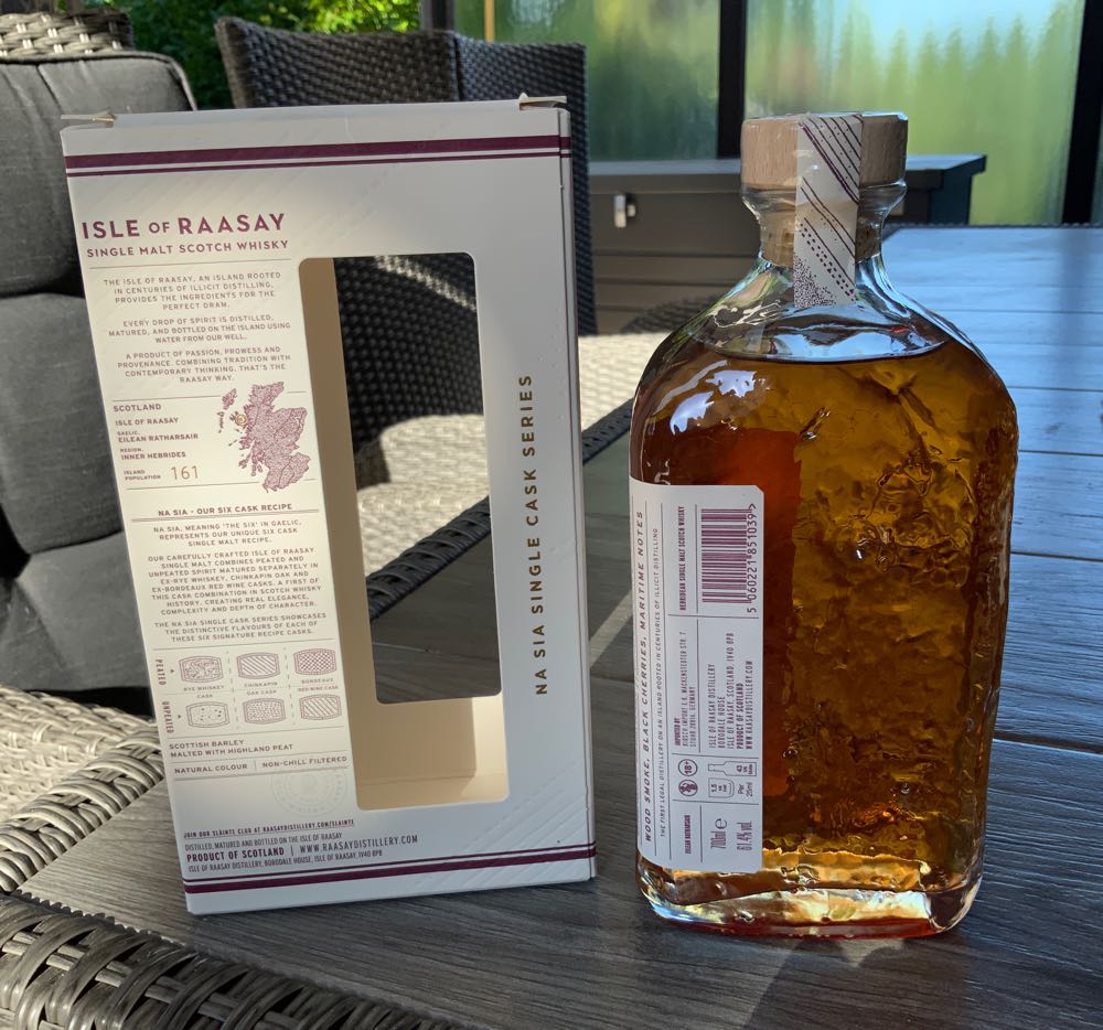 Isle Of Raasay Na Sia Single Cask Series - Isle Of Raasay Distillery (700 mL) alcohol collectible [Barcode 5060221851039] - Main Image 3