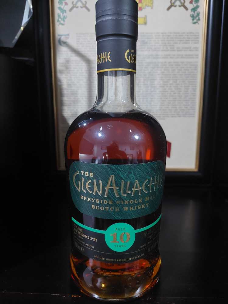 The Glenallachie 10 Years Cask Strength Batch 9 - The Glenallachie Distillers LTD (700 mL) alcohol collectible [Barcode 5060568326184] - Main Image 3