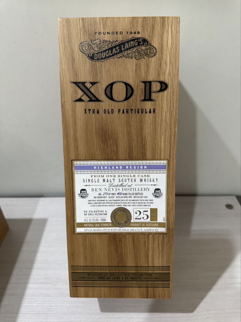 Ben Nevis XOP - Douglas Lang alcohol collectible - Main Image 2