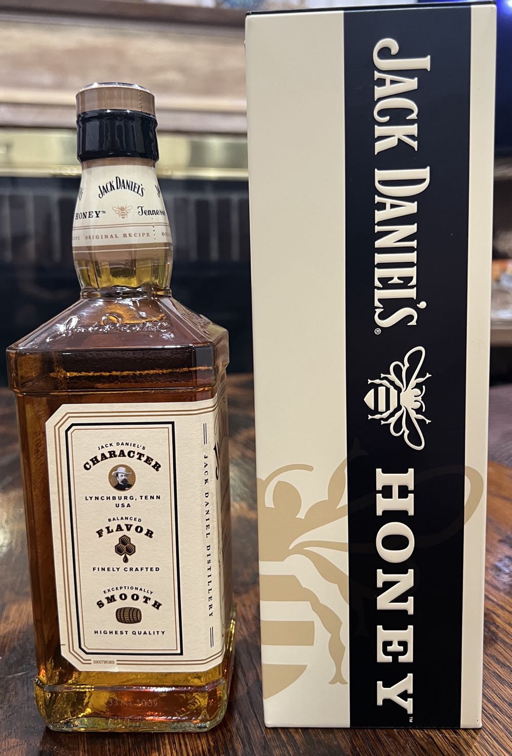 Tin Honey Germany With Tag - Jack Daniel’s Distillery, Lynchburg, TN (700 mL) alcohol collectible - Main Image 2