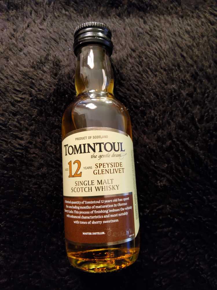 Tomintoul 12 Year Old Oloroso Cask Finish Scotch 50ml - Tomintoul Distillery (50 mL) alcohol collectible [Barcode 793049050081] - Main Image 3
