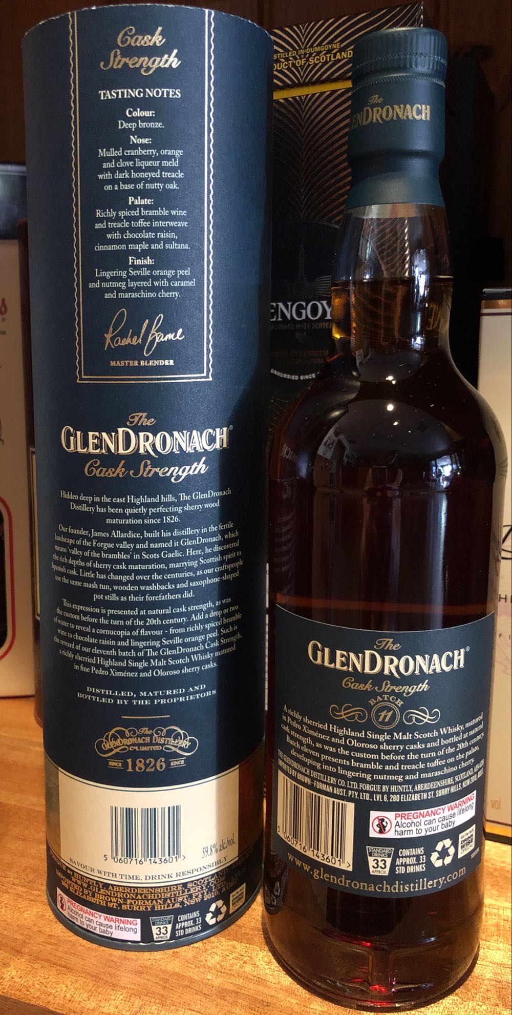 Glendronach Cask Strength Batch 11 - Glendronach Distillery (700 mL) alcohol collectible [Barcode 5060716143601] - Main Image 3