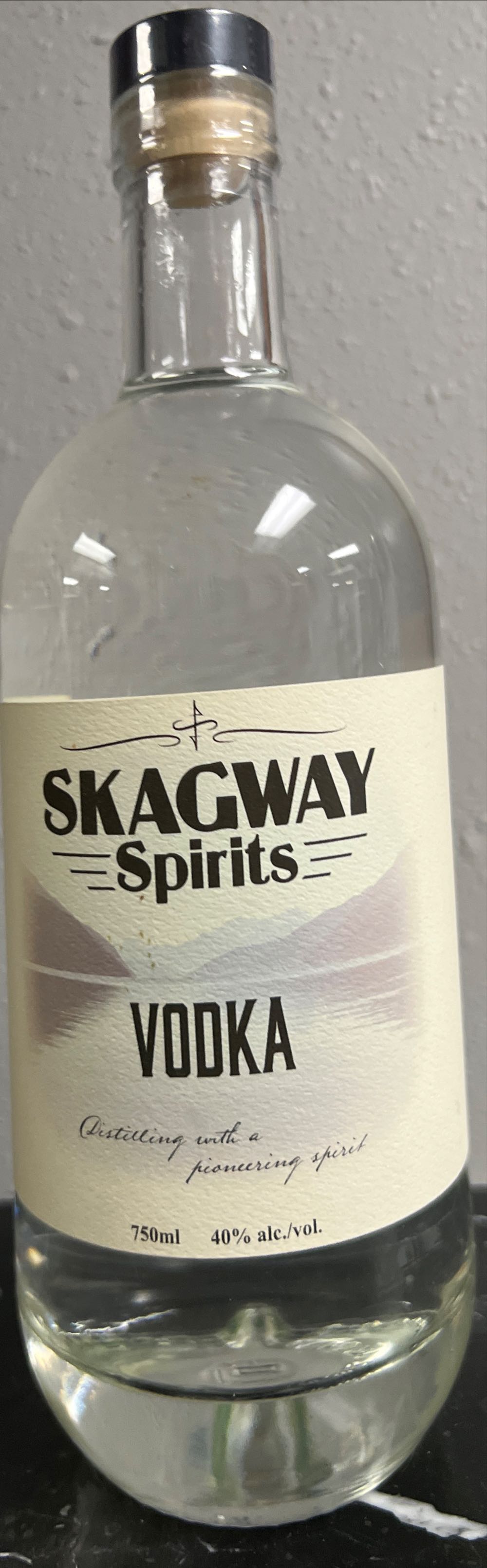 Venus - Crno Stolno Vino