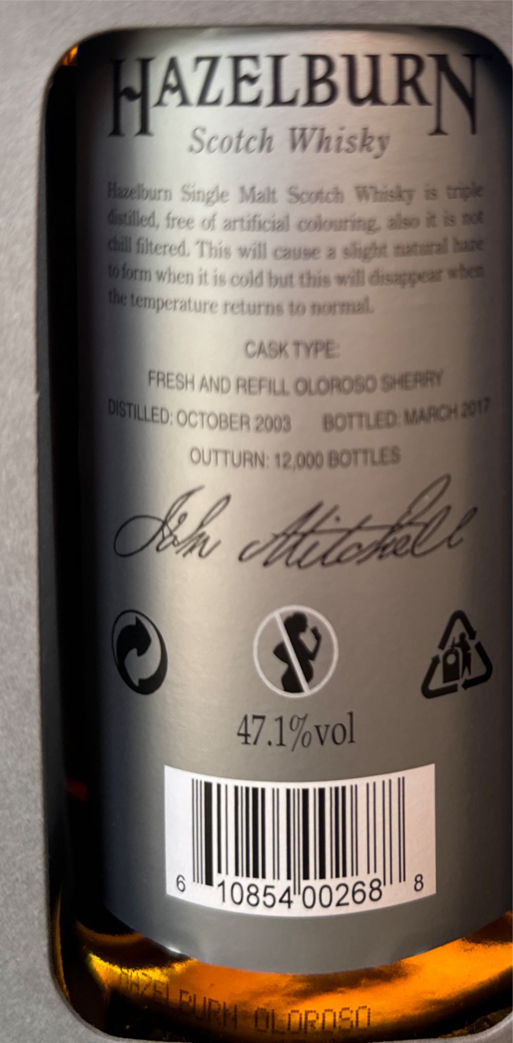 Hazelburn 13 Years Oloroso Cask Matured - Springbank Distillery (700 mL) alcohol collectible [Barcode 610854002688] - Main Image 2