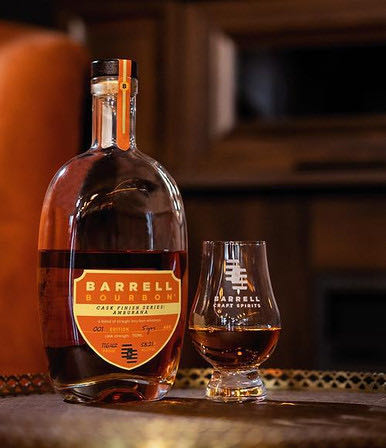 Barrell Bourbon Amburana Bourbon Cask Finish Amburana Straight Year Old Whiskey - Barrell Craft Spirits (750 mL) alcohol collectible [Barcode 850053456039] - Main Image 3