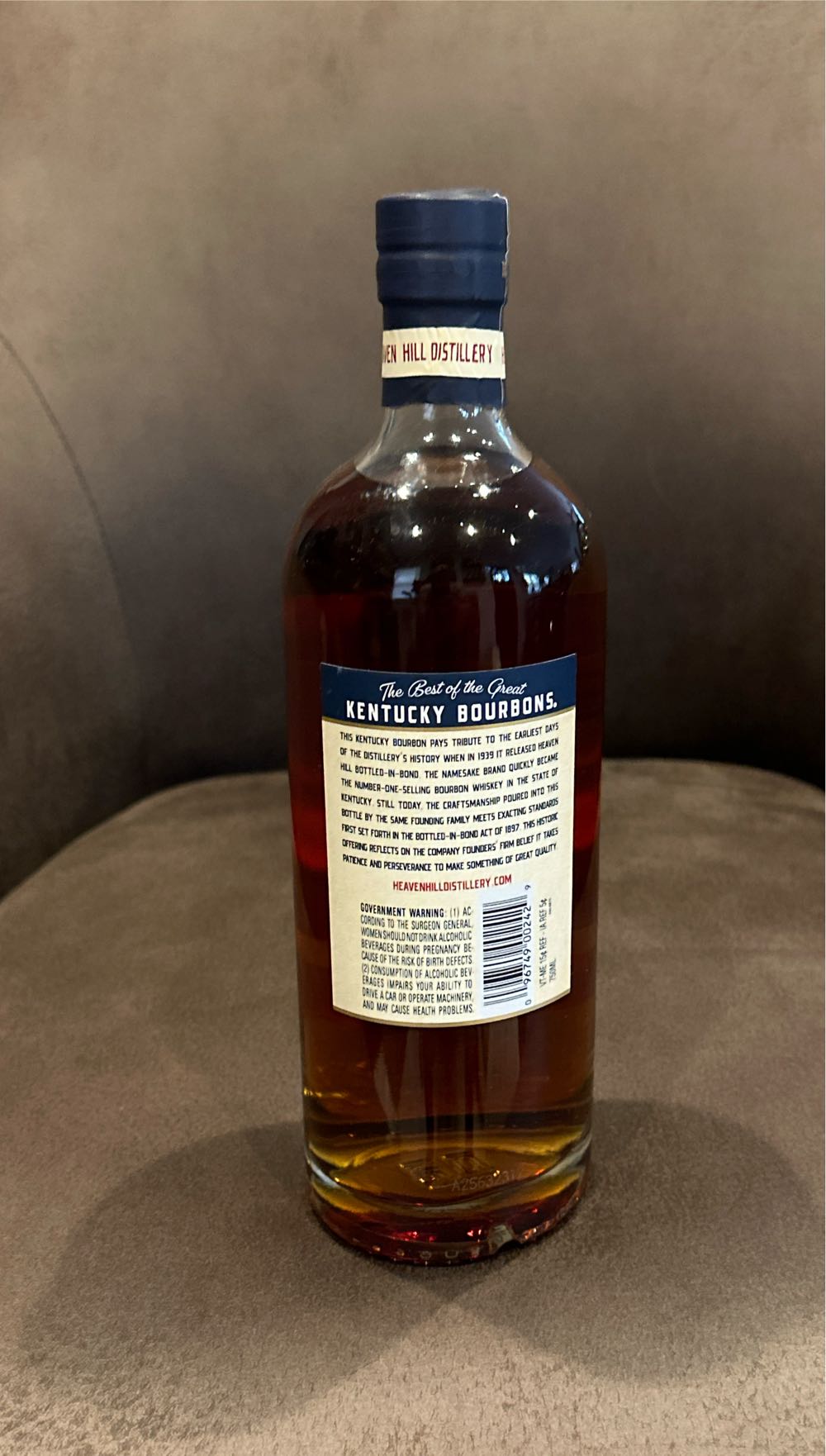 Heaven Hill - Bottled-In-Bond - Heaven Hill (750 mL) alcohol collectible [Barcode 096749002429] - Main Image 2