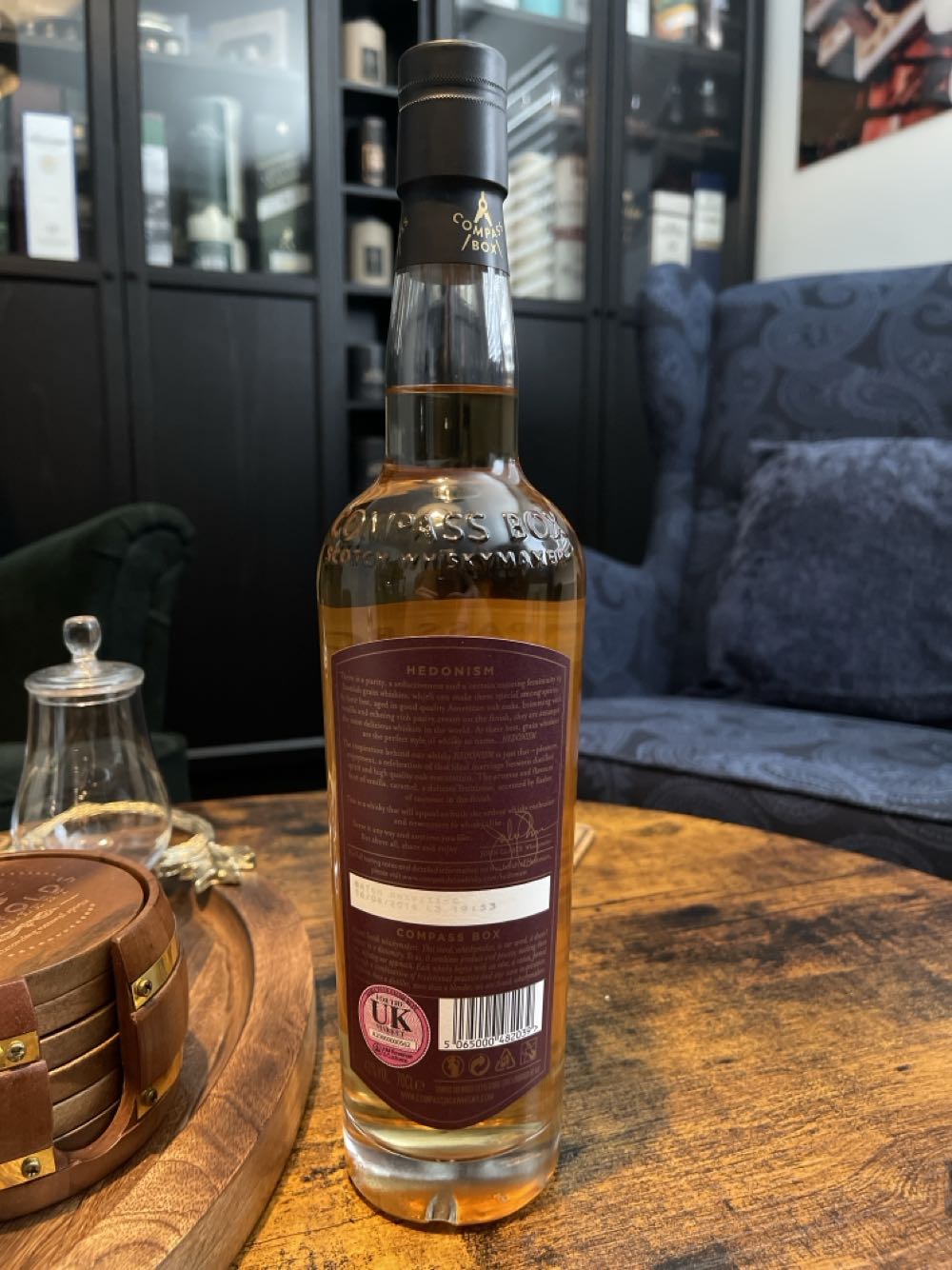 Hedonism - Compass Box Scotch Whisky Maker (700mL) alcohol collectible - Main Image 2