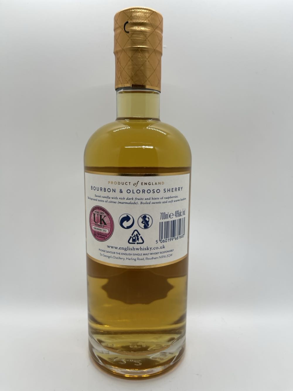 The English Double Cask 7yr Old - The St George’s Distillery (700mL) alcohol collectible - Main Image 2