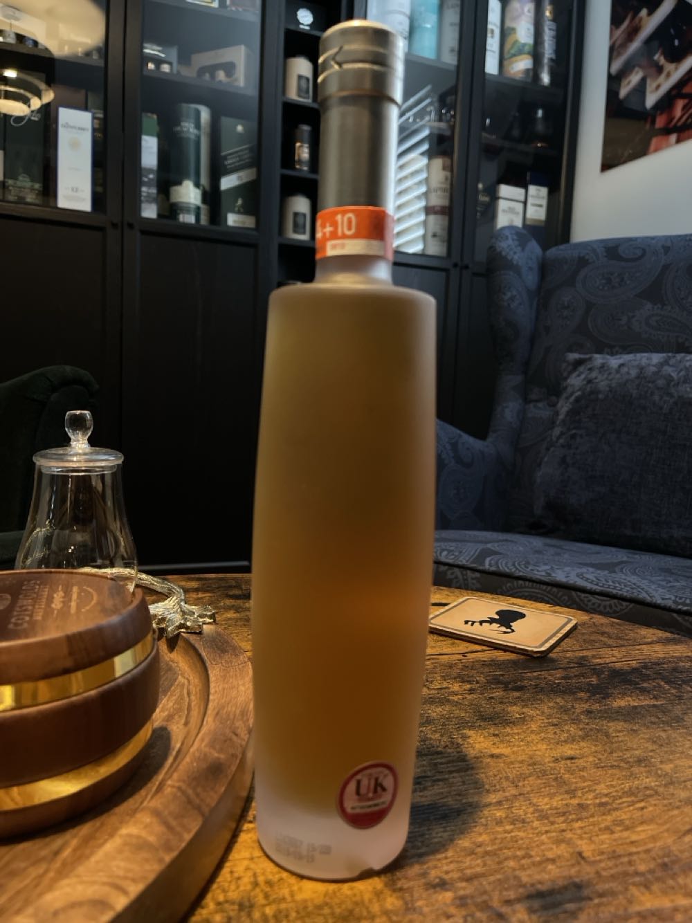 Octomore Concept x4 +10 - The Bruichladdich Distillery (500mL) alcohol collectible - Main Image 2