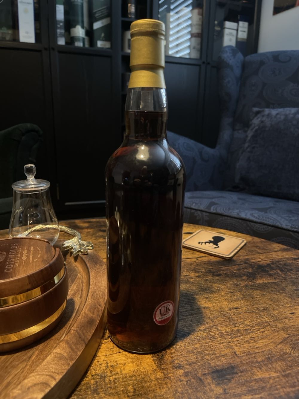 Port Charlotte 12yr Old - Ralfy.com Meteorite - The Bruichladdich Distillery (700mL) alcohol collectible - Main Image 2