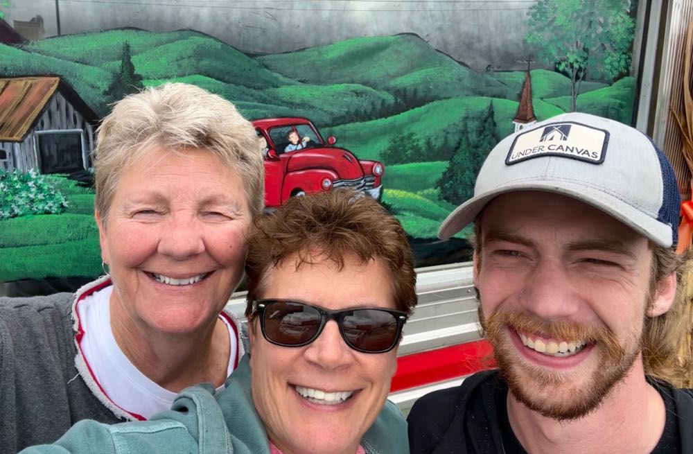 Beak & Skiff 1911 Cider Donut - Beak & Skiff Apple Orchards, Lafayette alcohol collectible - Main Image 4