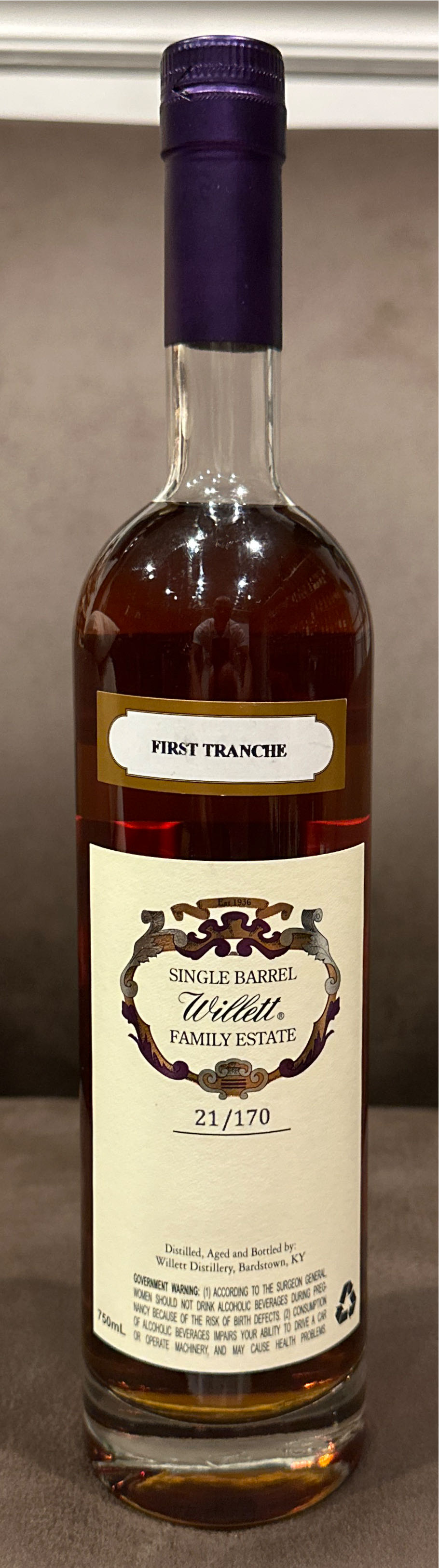 Willett Single Barrel 8yr Bourbon - Willett Distillery, Bardstown, KY (750 mL) alcohol collectible - Main Image 2