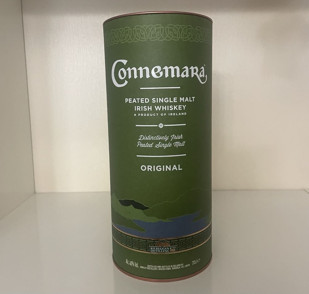 Connemara Peated Original - Cooley Distillery (1000 mL) alcohol collectible - Main Image 2