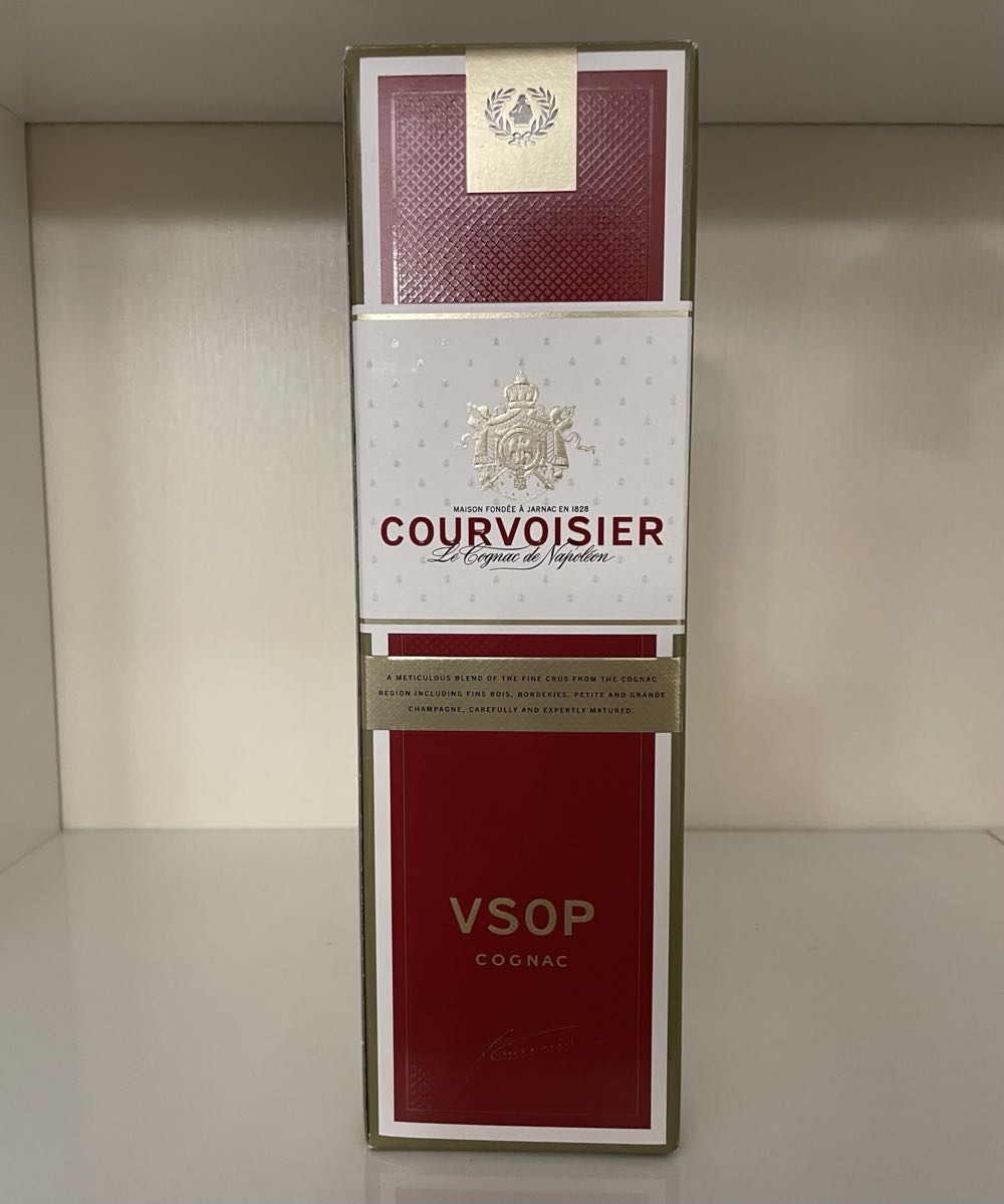 Courvoisier VSOP - Courvoisier (700 mL) alcohol collectible [Barcode 3049197210868] - Main Image 2