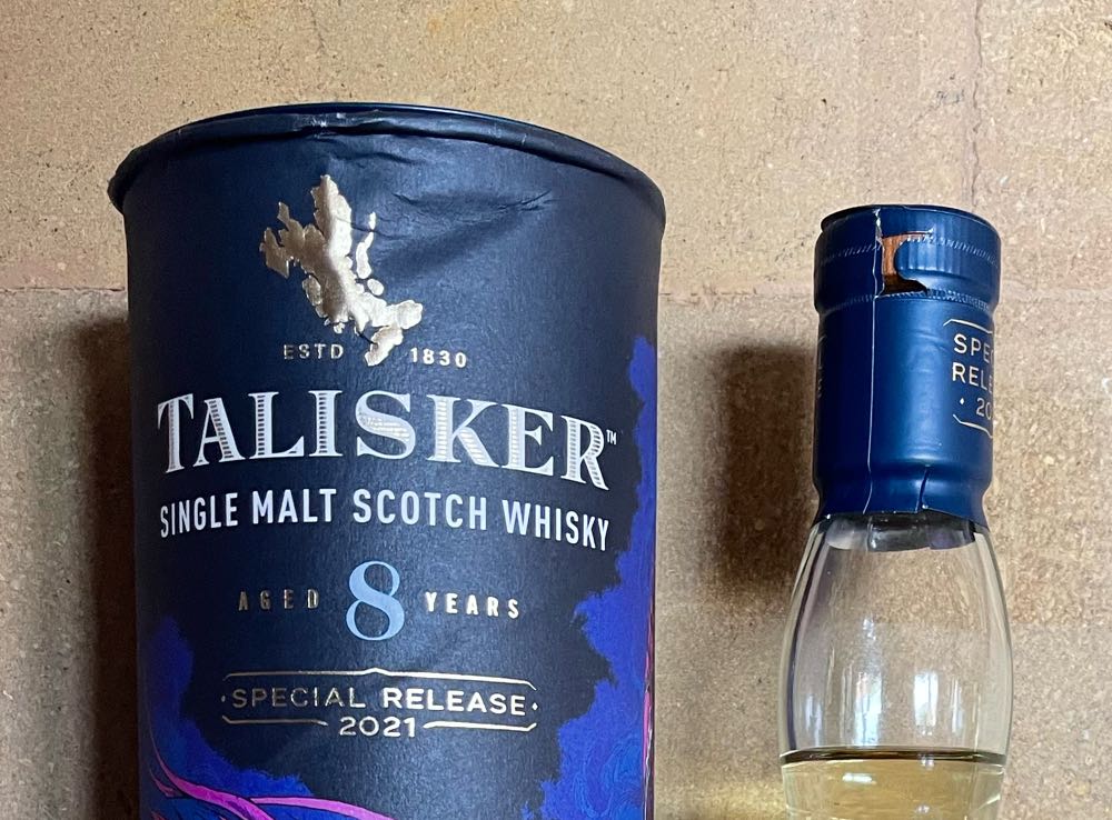 TALISKER 8y 2021 Special Release Single Malt Scotch Whisky - The Talisker Distillery (700 mL) alcohol collectible [Barcode 5000281067209] - Main Image 4
