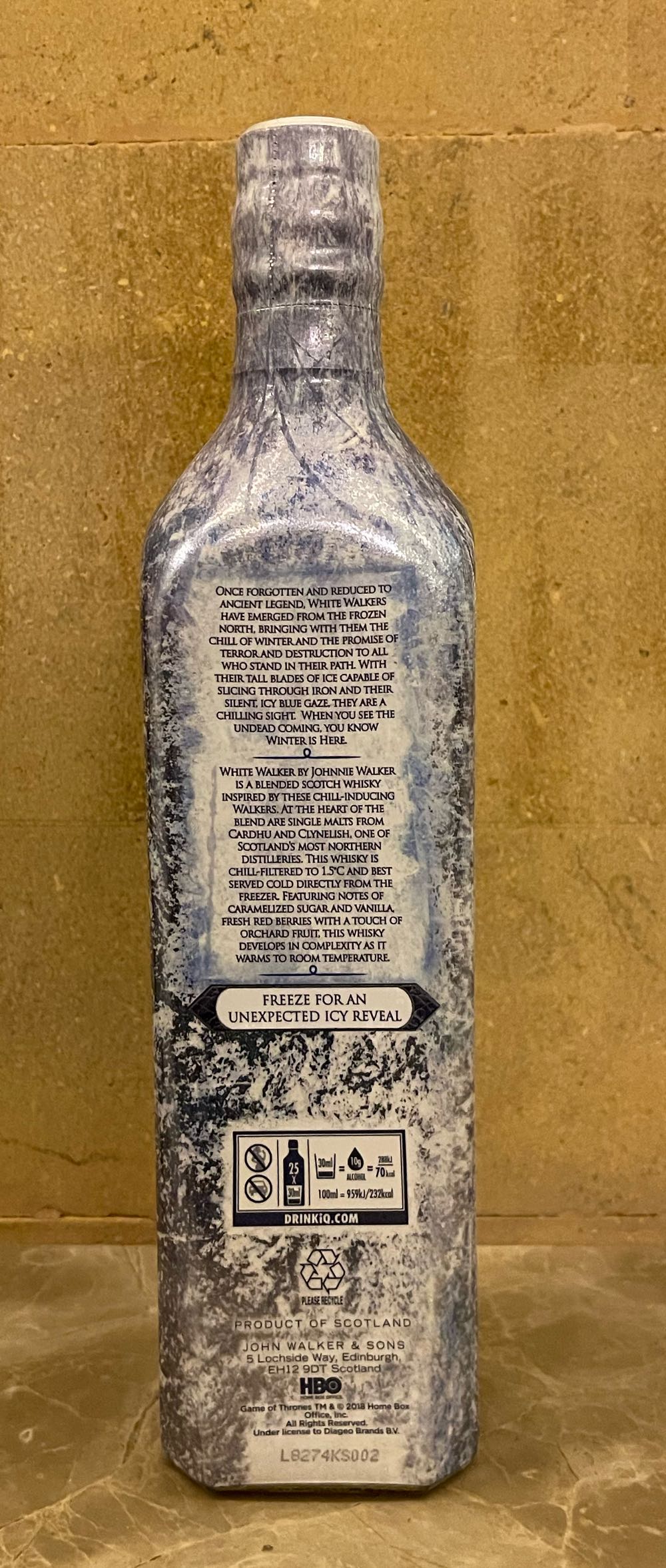 Game Of Thrones JOHNNIE WALKER White Walker Limited Edition Blended Scotch Whisky - Johnnie Walker & Sons (750 mL) alcohol collectible [Barcode 5000267173115] - Main Image 3