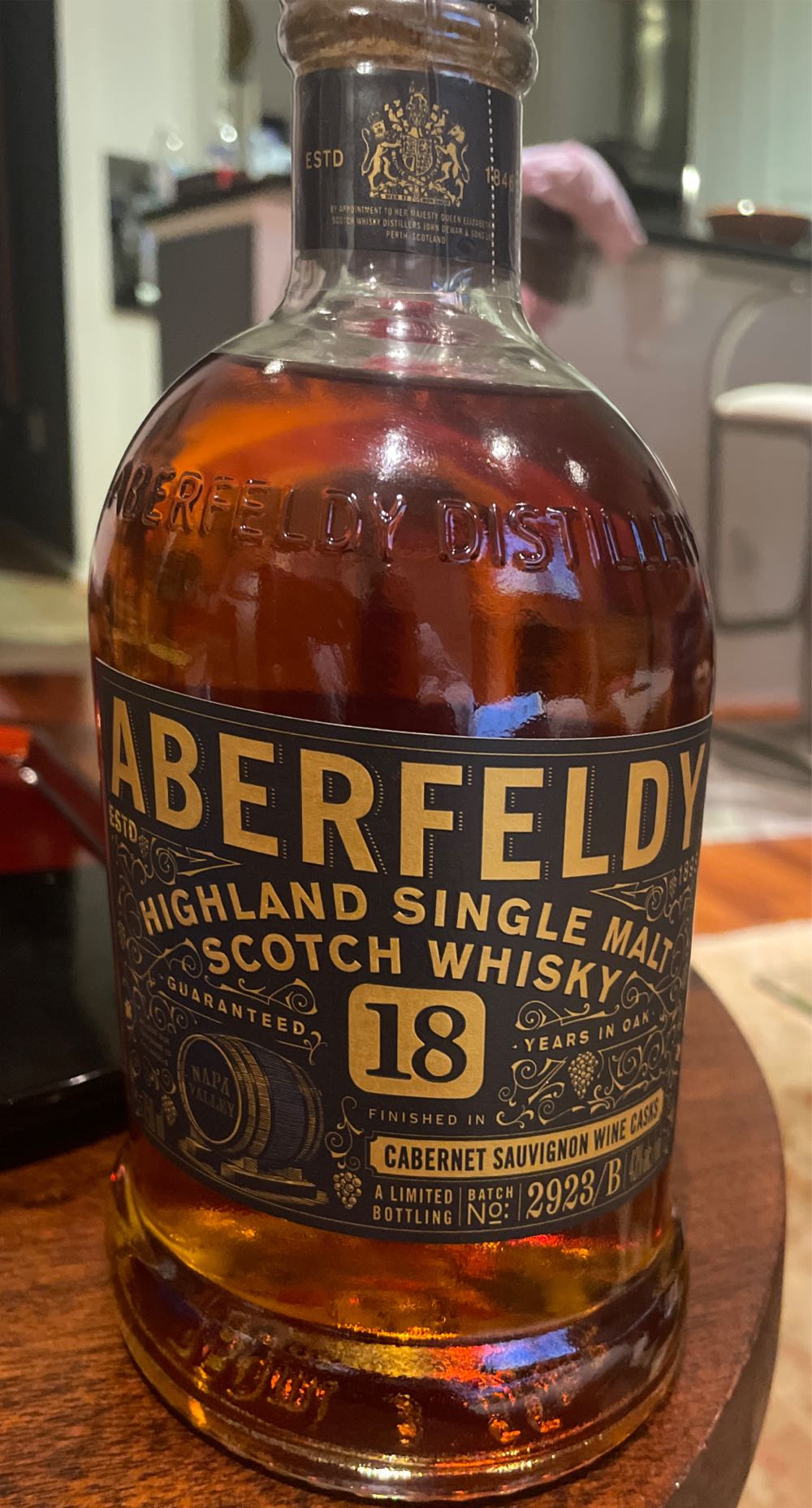 Aberfeldy 18 Year Cabernet Sauvignon Wine Cask - Aberlour Distillery Company (750 mL) alcohol collectible [Barcode 080480988975] - Main Image 2