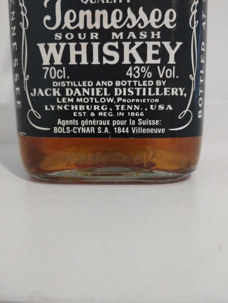 Black Label  (700 mL) alcohol collectible - Main Image 3