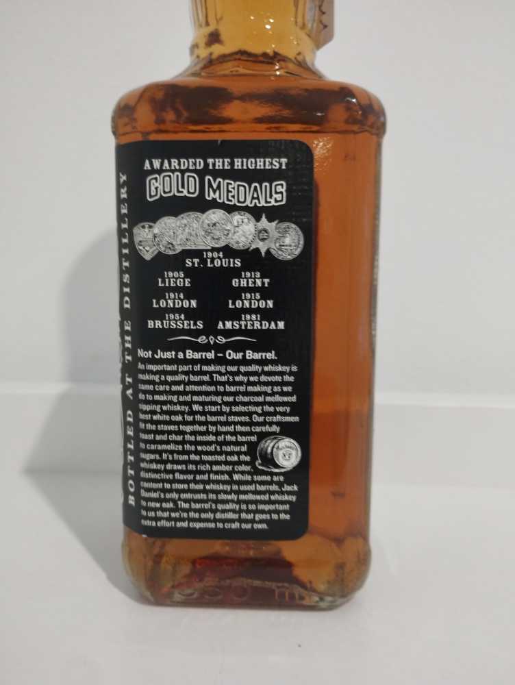 Black Label  (350 mL) alcohol collectible - Main Image 2