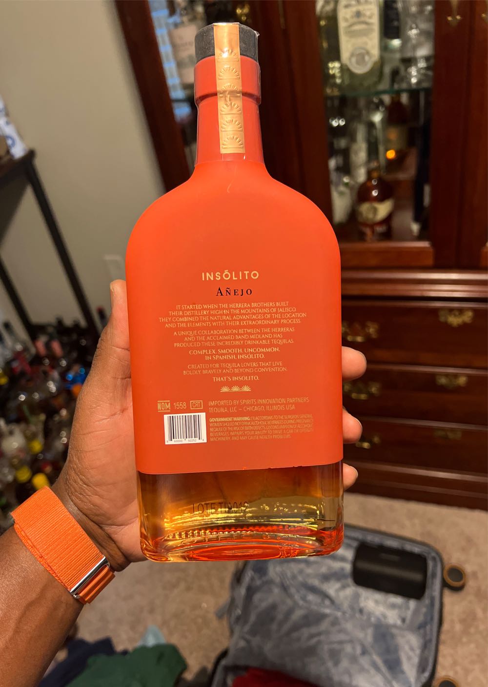 Insolito Anejo - NOM 1558 (750 mL) alcohol collectible [Barcode 860000922524] - Main Image 2