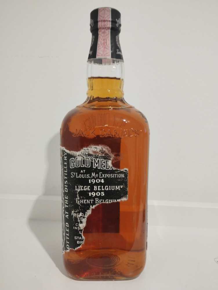 Black Label  (1000 mL) alcohol collectible - Main Image 2