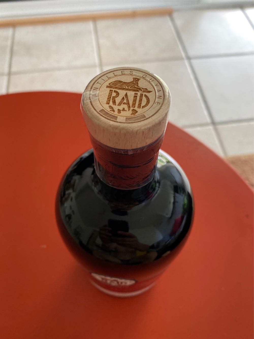 Montebello Vieux Edition RAID - Montebello Caraibes (700 mL) alcohol collectible - Main Image 2