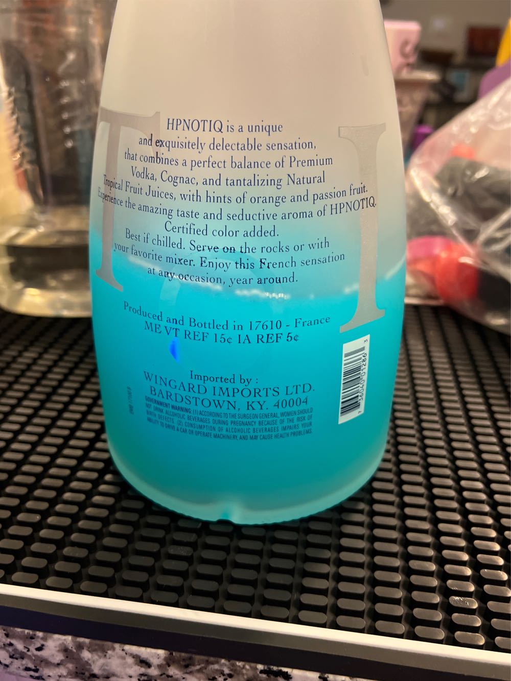 Hpnotiq Liqueur 1.75l – Item - Wingard Imports (1.75 L) alcohol collectible [Barcode 736040012863] - Main Image 2