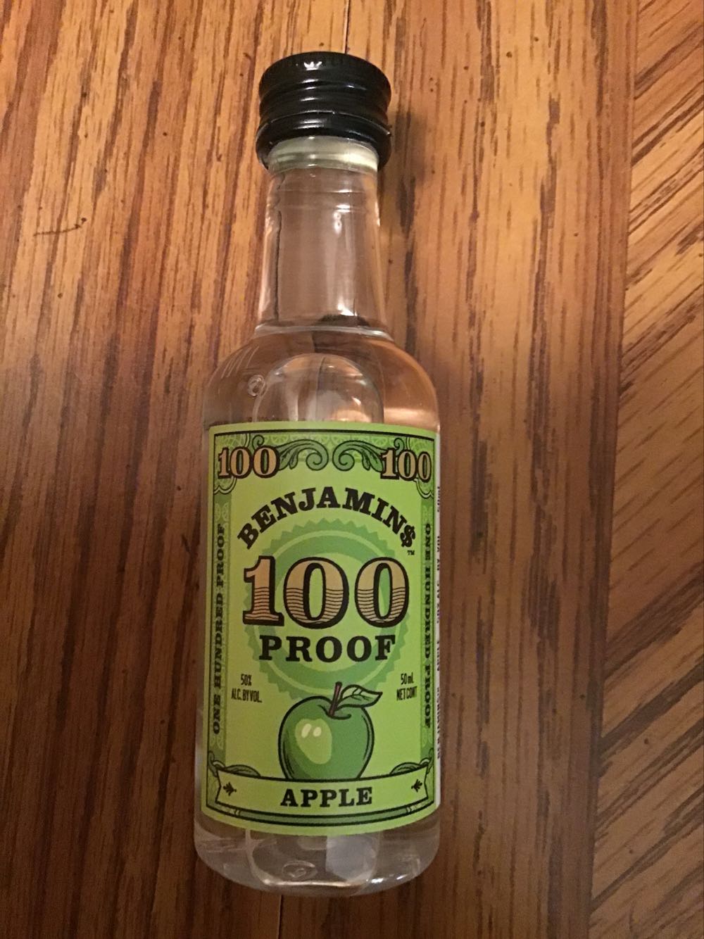 Benjamins Apple & Peach - Benjamins Distillilary (50 mL) alcohol collectible [Barcode 085000007006] - Main Image 1