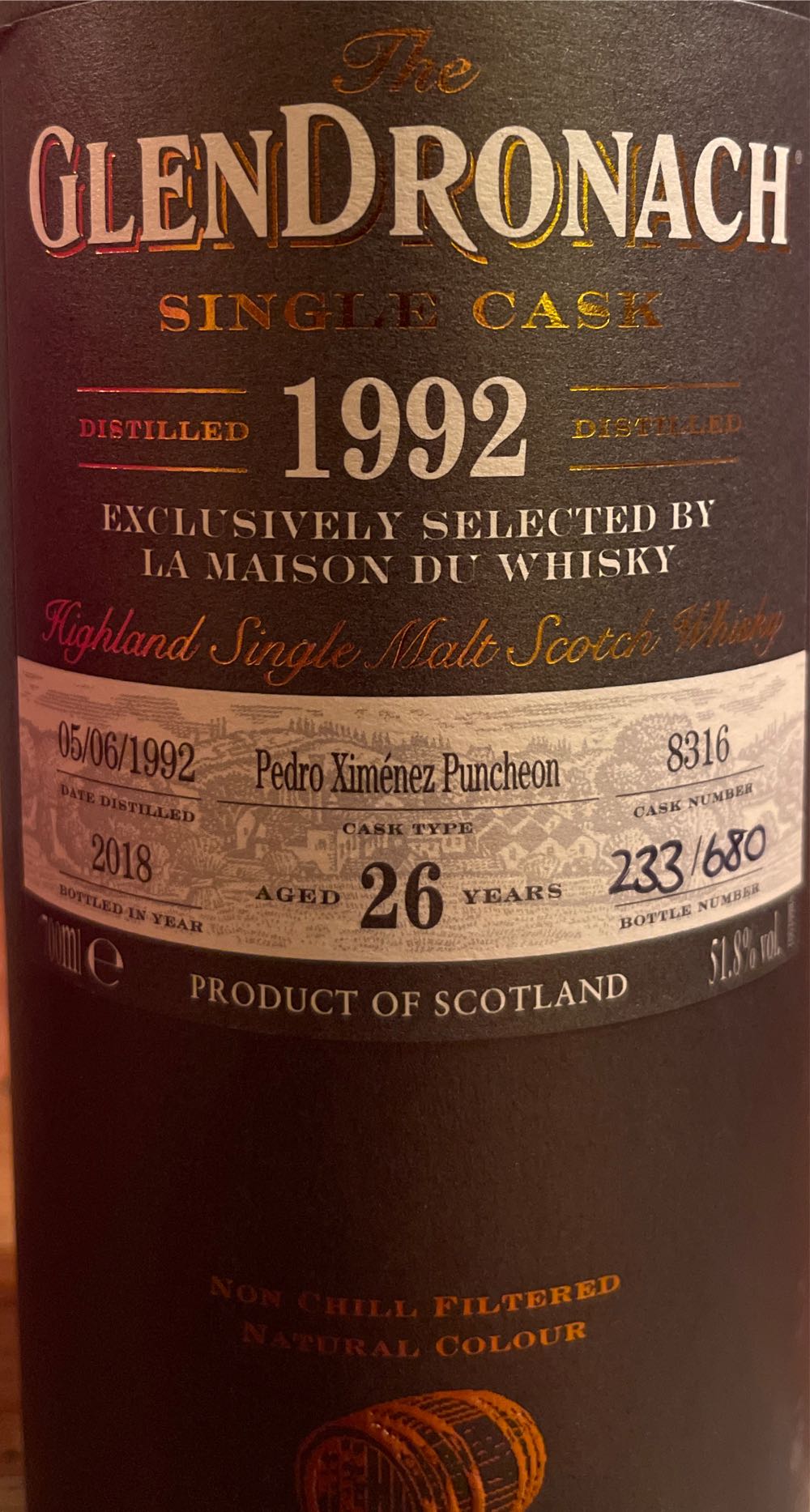 GLENDRONACH 1992 26y Highland Single Malt Scotch Whisky - The Glendronach Distillery (700 mL) alcohol collectible [Barcode 5060399688215] - Main Image 3