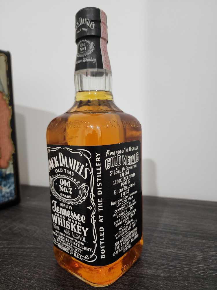 1995 Aussie Tin Set - Jack Daniel’s Distillery, Lynchburg, TN (750 mL) alcohol collectible - Main Image 3