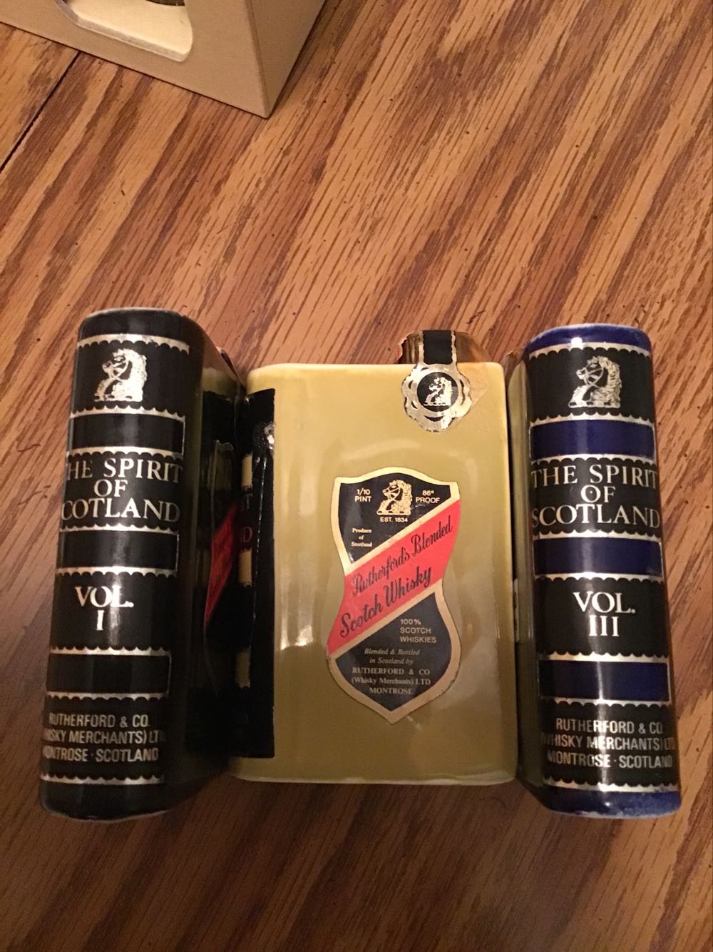 Chivas Regal Ultis 1999 - 20 Year Old (The Treble Victory Edition)